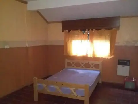 AMPLIA CASA + DEPTO 2 AMBIENTES CON 50% DE FINANCIACION