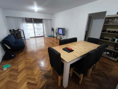 Av. Rivadavia 4700 , Piso 5