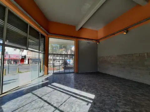 VENTA LOCAL 75 M2 LANUS OESTE