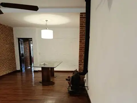 Casa 5 ambientes con 4 baños