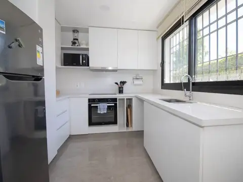 Casa en Alquiler en Bañados De Carrasco, USD 2.050