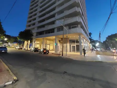 Venta Depto 1 dormitorios. Excepcionales vistas. Torre Paraiso Baigorria. Av San Martin 1300