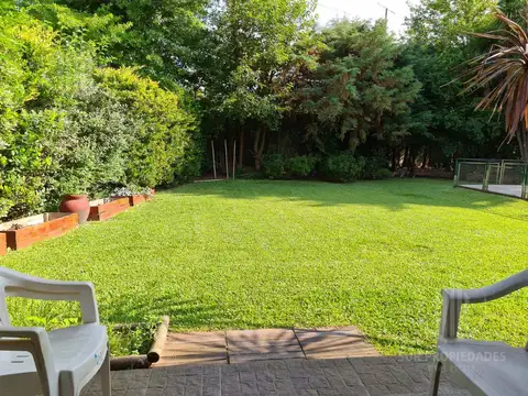 Casa en Venta en Solar Del Bosque, USD 270.000