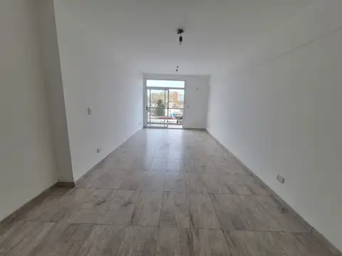 Departamento en Alquiler en Monte Castro, $ 500.000