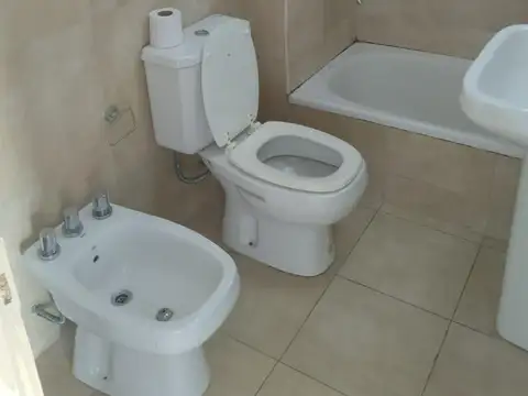 Buenos Aires 2000, Piso 9