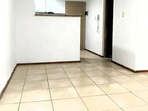 Buenos Aires 2000, Piso 9°