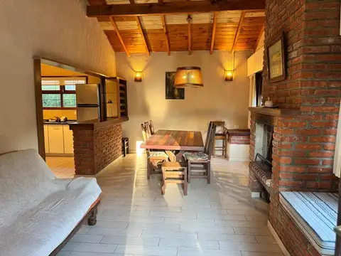 Casa en Alquiler en Villa Gesell, $ 750.000
