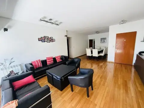 Avenida Angel Gallardo 100, Piso 3