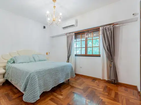Casa en Venta en Parque Chacabuco, USD 339.000