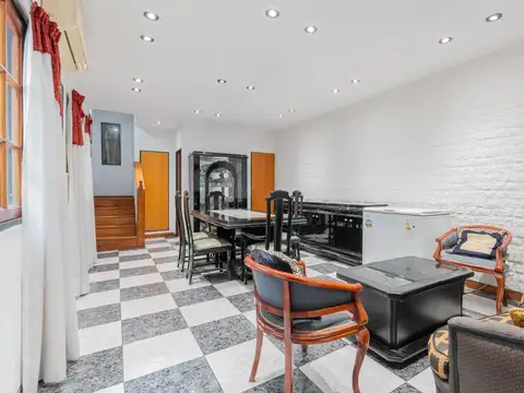 Casa en Venta con 1 cochera