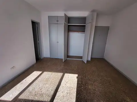 Departamento en Venta en Moron Sur, USD 45.000