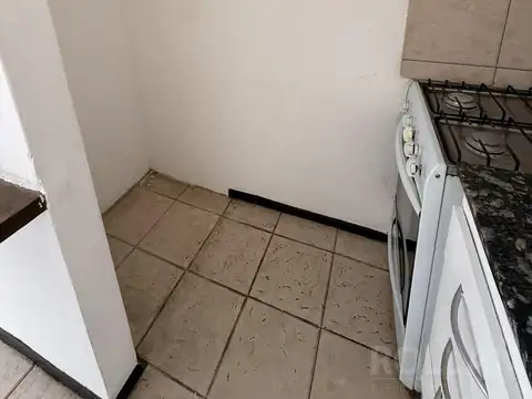 Depto Tipo Casa 2 ambientes con 1 baño