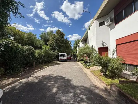 Duplex 4 ambientes actualizado - Bº Cartero