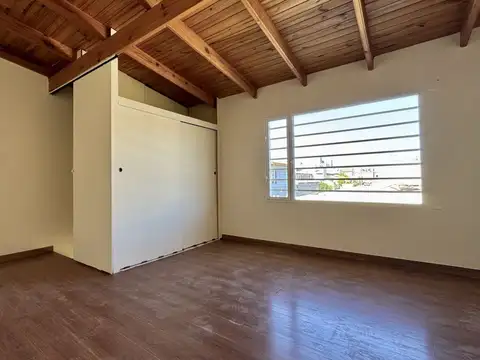 Depto Tipo Casa en Alquiler al Oeste