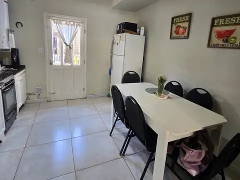 Depto Tipo Casa en Venta de 4 ambientes