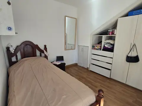 Depto Tipo Casa en Venta con 1 cocheras