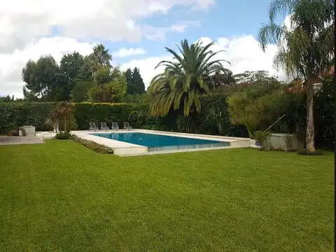 Casa 6 ambientes con 6 baños