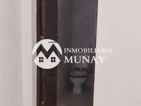 Casa en Venta con 4 cocheras