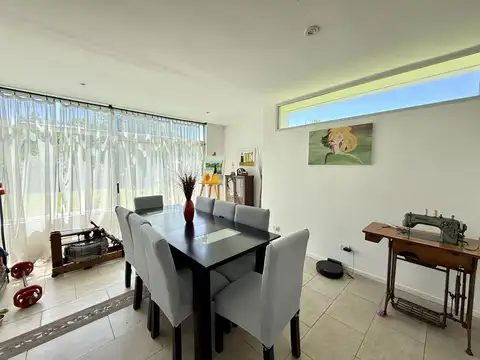 Casa en Alquiler de 3 dormitorios