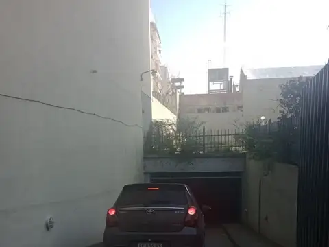 Padilla 700, Piso PB