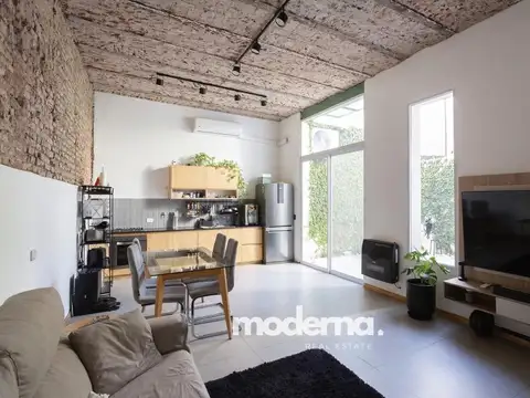 Depto Tipo Casa 4 ambientes con 3 baños