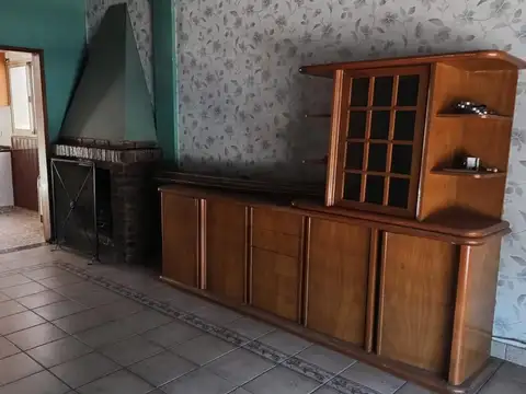 Departamento 5 ambientes con 2 baños
