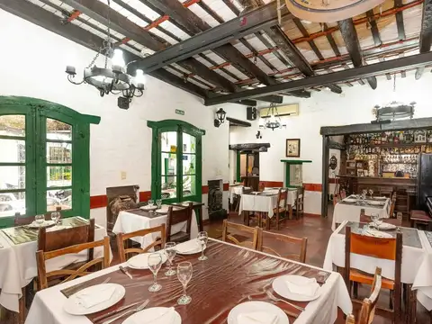 VENTA PROPIEDAD HISTORICA UNICA CON RESTO Y MUSEO
