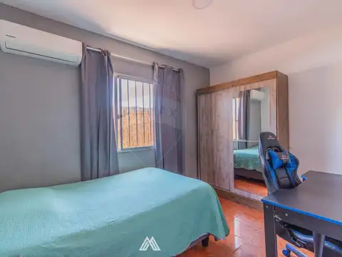 VENTA CASA TRES DORMITORIOS COLON MAS 17 COCHERAS