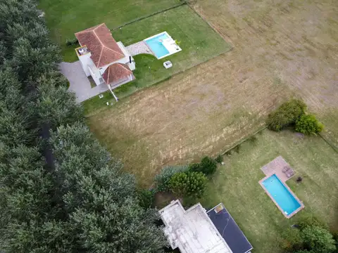 Terreno en Venta 50  mts Fondo