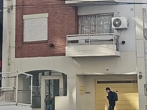 Dpto de 2 amb con cochera