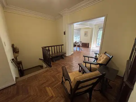 Depto Tipo Casa 6 ambientes con 3 baños