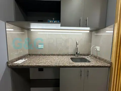 Oficina en Alquiler 2 años