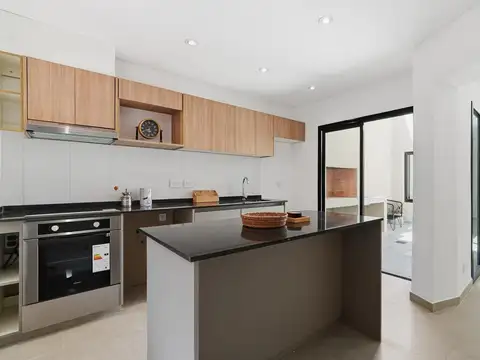 Depto Tipo Casa en Venta de 3 dormitorios
