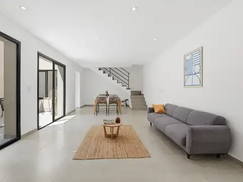 Venta PH 4 ambientes con estudio y patio en Villa Crespo