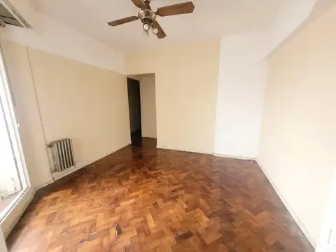 Teniente General Juan Domingo Perón 1400, Piso 6
