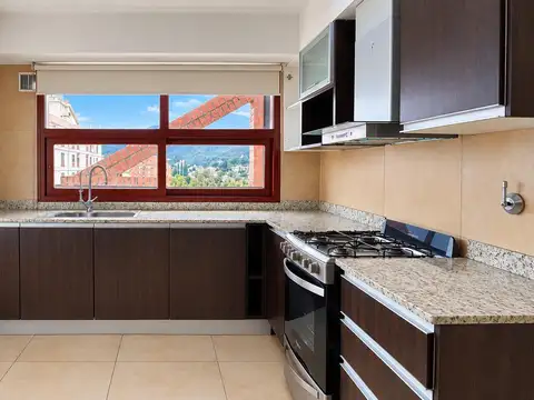 Departamento en Venta con 2 cocheras