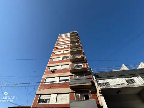 Calle 150 1200, Piso 1