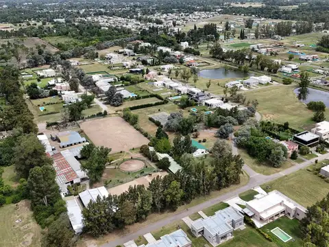VENTA LOTE EN PILAR ACEPTA PERMUTA Y FINANCIACION