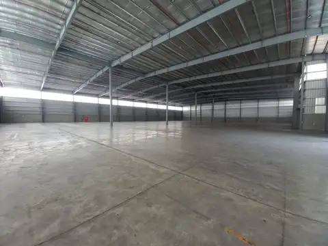 Depósito/Galpón en alquiler en Centro Logístico - Garín.