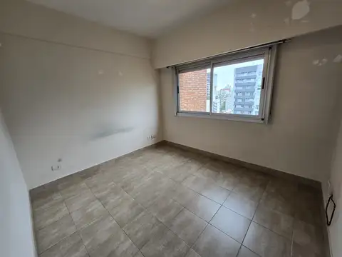Departamento en Alquiler en Lanus Oeste, $ 700.000