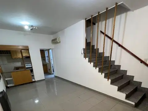 Depto Tipo Casa en Venta de 3 dormitorios