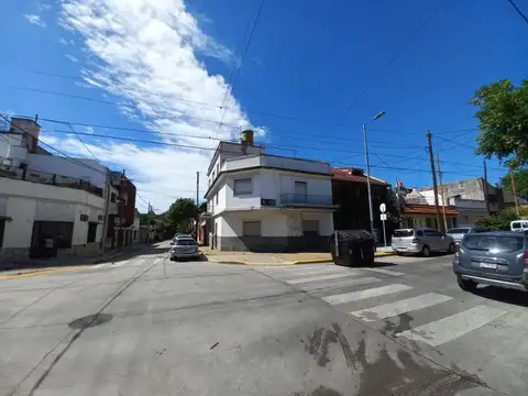 Depto Tipo Casa en Venta de 13 dormitorios