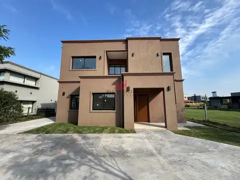Casa  en Venta en Santo Tomas, Derqui, Pilar