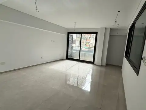 Valle 1300, Amplio Departamento 3 Ambientes en Edificio de Categoria con Amenities - Caballito