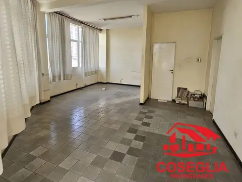 Oficina en Venta en Pilar, USD 42.000