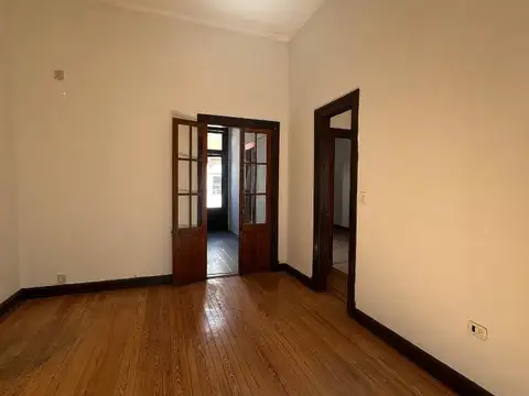 Entre Rios 471 , Piso 1