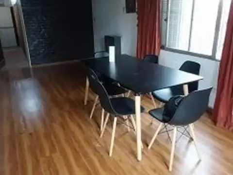 Casa en Venta en Barrio Parque Field, USD 82.000