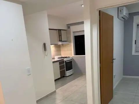 Desaguadero 2200, Piso 5