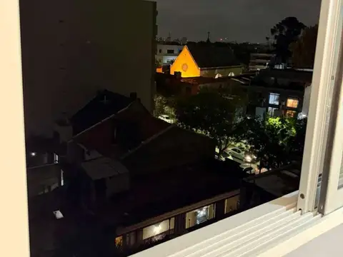 Departamento en Alquiler en Monte Castro, $ 750.000