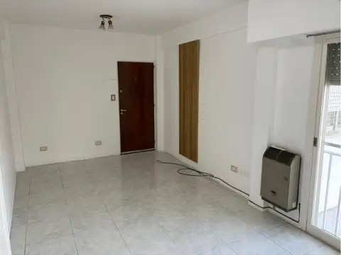 Departamento en Alquiler en Ciudad Jardin del Palomar, $ 900.000
